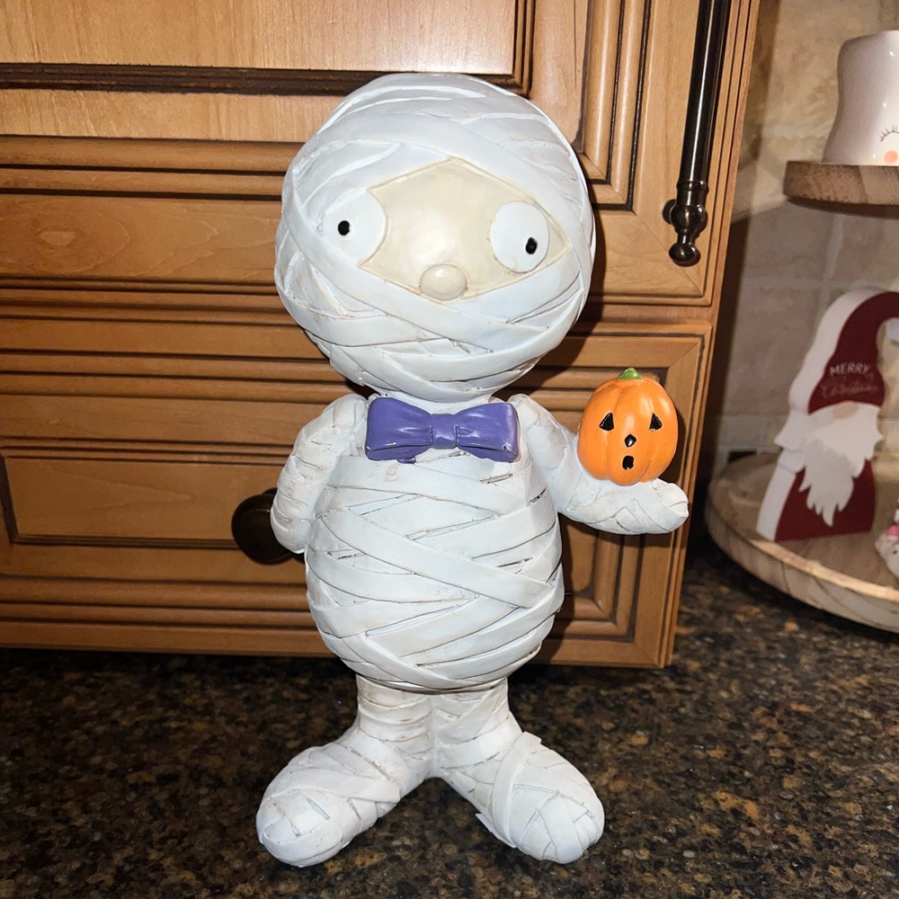 Gus the Mummy